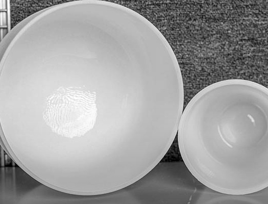 石英坩埚与刚玉坩埚的对比区别